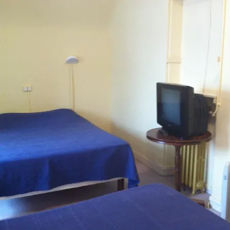 Le Commerce Hotel