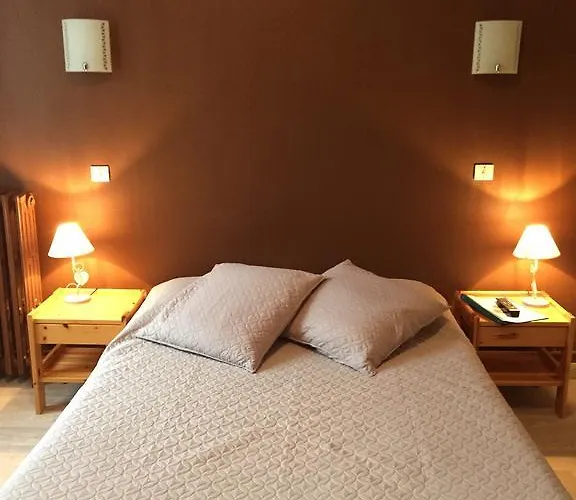 Le Commerce Hotel 3*